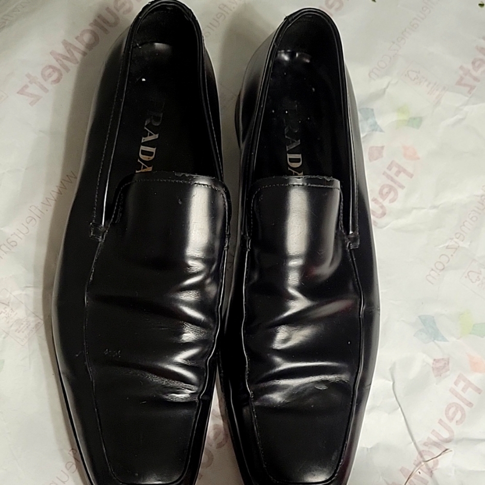 PRADA dress black shoes